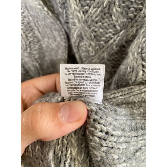 St. Johns Bay Petite Womens Gray Cable Knit Full-Zip Cardigan Sweater Size PL‎ - Picture 6 of 7